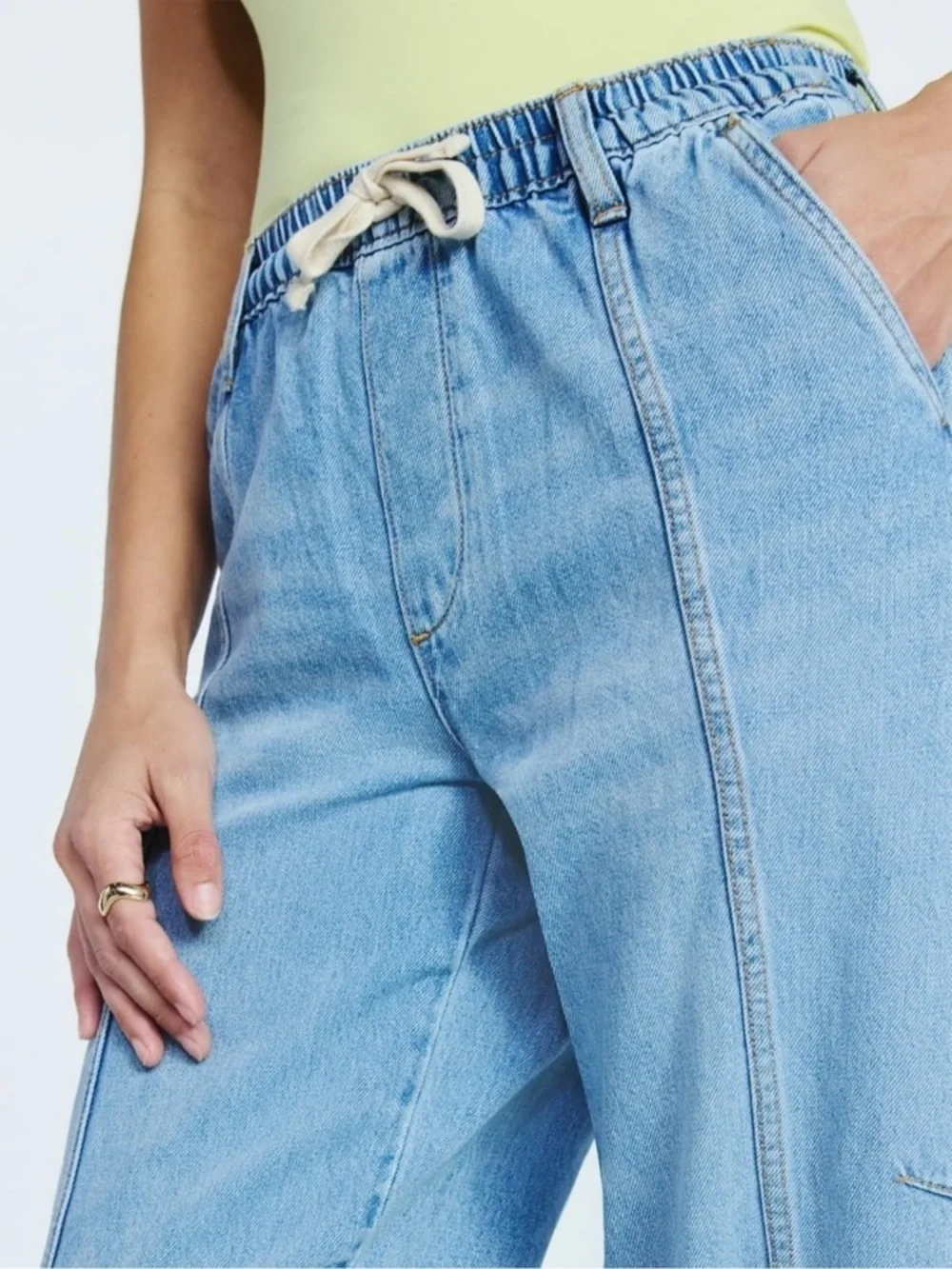 Scoop relaxed wide